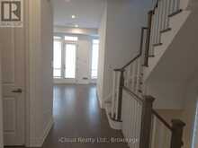 31 GLOBEMASTER LANE | Richmond Hill Ontario | Slide Image Six