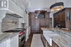 16 SIR ISAAC GATE | Markham Ontario | Slide Image Fifteen