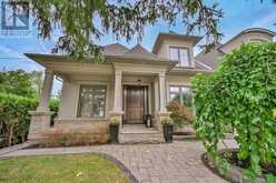 16 SIR ISAAC GATE | Markham Ontario | Slide Image Three