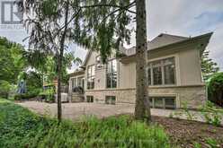 16 SIR ISAAC GATE | Markham Ontario | Slide Image Fifty