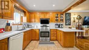 70 BACK STREET | Bradford West Gwillimbury Ontario | Slide Image Ten