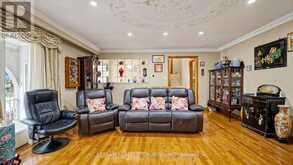 70 BACK STREET | Bradford West Gwillimbury Ontario | Slide Image Nine