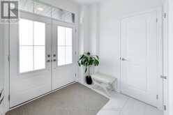 13 ABBEY CRESCENT | Barrie Ontario | Slide Image Three