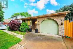 26 FAIRINGTON CRESCENT | St. Catharines Ontario | Slide Image Two