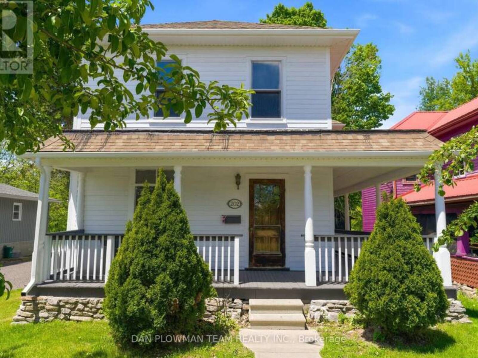 202 QUEEN STREET, Campbellford, Ontario K0L 1L0