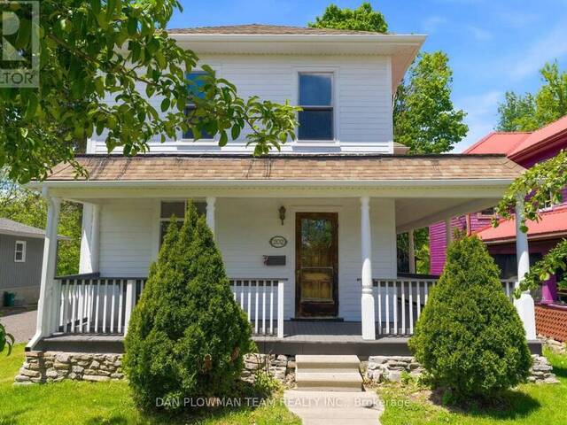 202 QUEEN STREET Campbellford Ontario, K0L 1L0 - 3 Bedrooms Home For Sale