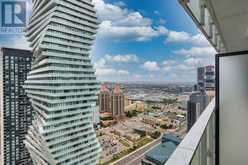 4011 - 3883 QUARTZ ROAD W | Mississauga Ontario | Slide Image Four
