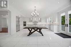 1496 MANSFIELD DRIVE | Oakville Ontario | Slide Image Twelve