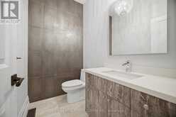 1496 MANSFIELD DRIVE | Oakville Ontario | Slide Image Twenty