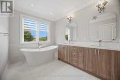 1496 MANSFIELD DRIVE | Oakville Ontario | Slide Image Twenty-four