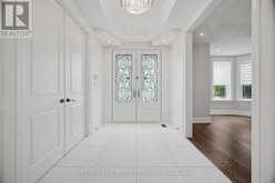 1496 MANSFIELD DRIVE | Oakville Ontario | Slide Image Three