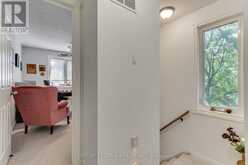 27 ANDERSON PLACE | Aurora Ontario | Slide Image Seventeen