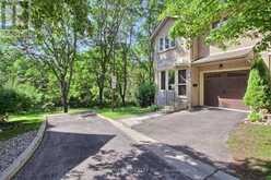 27 ANDERSON PLACE | Aurora Ontario | Slide Image One