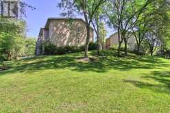 27 ANDERSON PLACE | Aurora Ontario | Slide Image Thirty-six