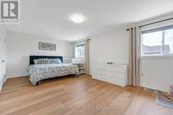 69 SUMMERSET DRIVE | Barrie Ontario | Slide Image Fifteen