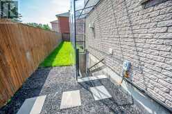 69 SUMMERSET DRIVE | Barrie Ontario | Slide Image Thirty-three