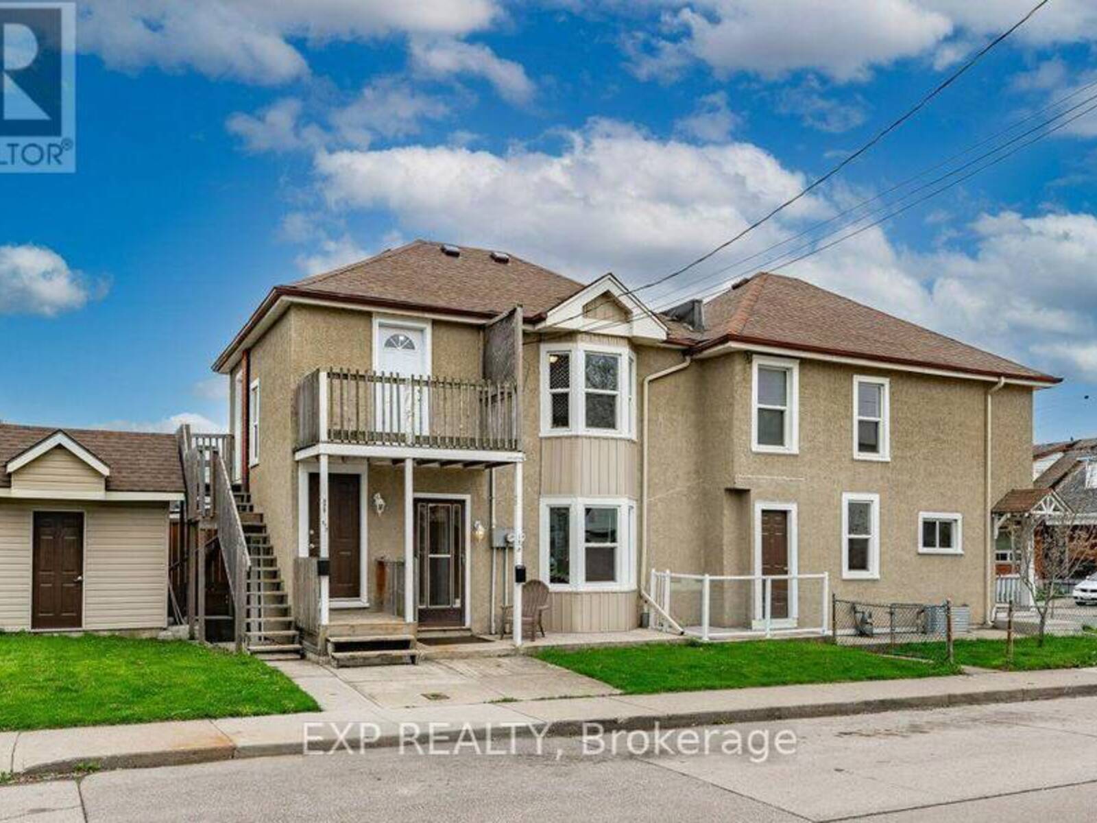 54 FREDERICK AVENUE, Hamilton, Ontario L8H 4K4