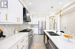 18 BOONE CRESCENT | Vaughan Ontario | Slide Image Eighteen