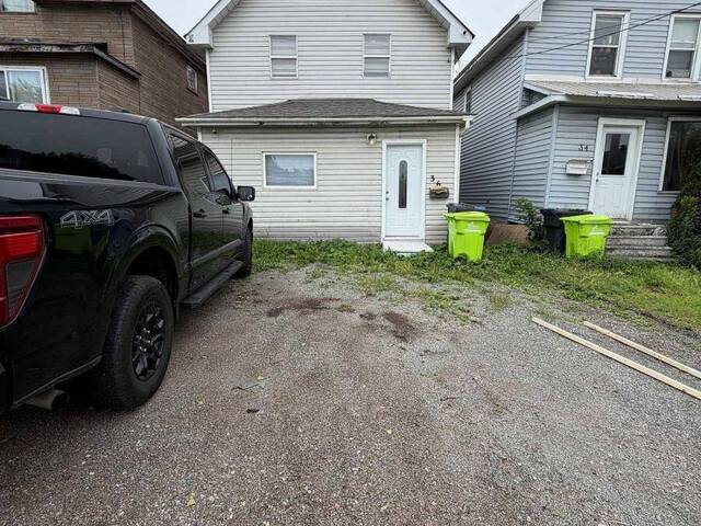 36 ST GEORGES AVENUE E Sault Ste. Marie Ontario, P6B 1W7 - 3 Bedrooms Home For Sale