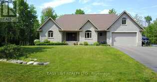 110 MONCK SQUARE | Deep River Ontario | Slide Image One