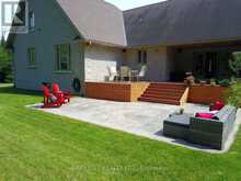 110 MONCK SQUARE | Deep River Ontario | Slide Image Two
