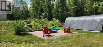 110 MONCK SQUARE | Deep River Ontario | Slide Image Eight