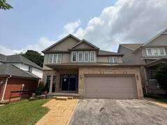 14 HEARTHBRIDGE STREET Kitchener Ontario, N2R 1L5