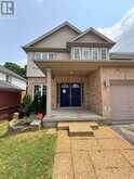 14 HEARTHBRIDGE STREET | Kitchener Ontario | Slide Image Four
