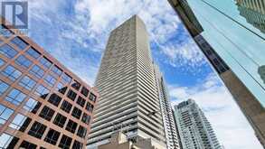 506 - 2221 YONGE STREET | Toronto Ontario | Slide Image Forty