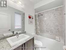 62 PEAR BLOSSOM WAY | East Gwillimbury Ontario | Slide Image Thirty