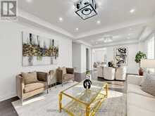 62 PEAR BLOSSOM WAY | East Gwillimbury Ontario | Slide Image Six