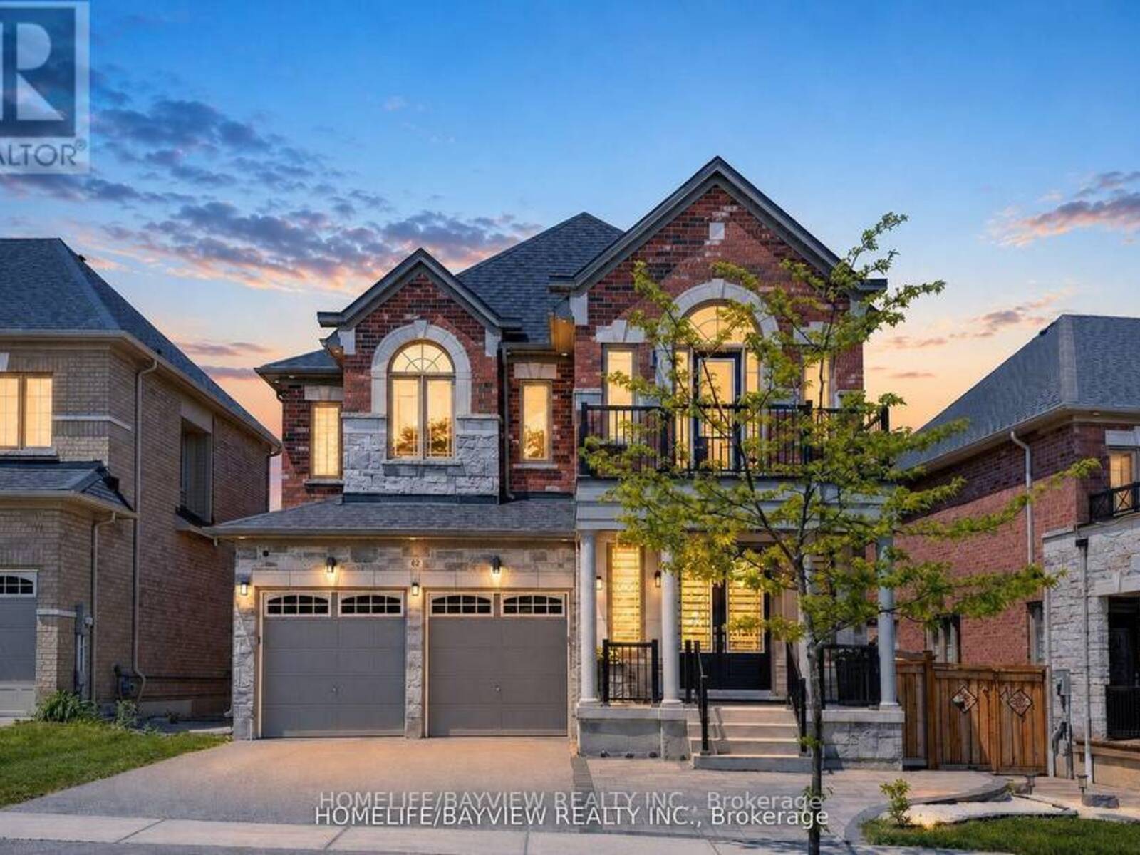 62 PEAR BLOSSOM WAY, East Gwillimbury, Ontario L9N 0S9