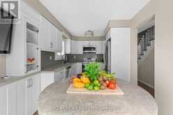 66 LEGGOTT AVENUE | Barrie Ontario | Slide Image Twelve