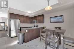 4119 PALERMO COMMON | Burlington Ontario | Slide Image Thirteen