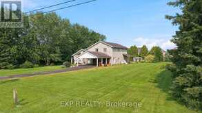 104 SIDEROAD 18 ROAD | Fergus Ontario | Slide Image Five