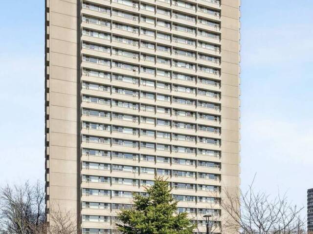 906 - 725 DON MILLS ROAD Toronto Ontario, M3C 1S6 - 3 Bedrooms Condo For Sale