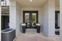 65 DRYDEN LANE | Hamilton Ontario | Slide Image Five