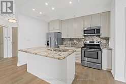 220 - 2396 MAJOR MACKENZIE DRIVE W | Vaughan Ontario | Slide Image Five