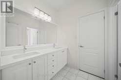 245 PINE HILL ROAD | Bradford West Gwillimbury Ontario | Slide Image Thirty-three