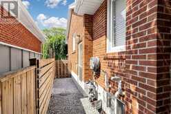 11 ELYNHILL DRIVE | Toronto Ontario | Slide Image Forty-seven
