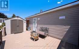 49 SUNRISE CIRCLE | Bradford West Gwillimbury Ontario | Slide Image Four