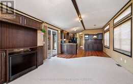 49 SUNRISE CIRCLE | Bradford West Gwillimbury Ontario | Slide Image Eight
