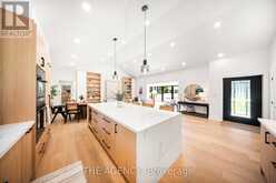 201 TRELAWN AVENUE | Oakville Ontario | Slide Image Seven