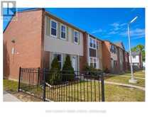 78 - 900 CENTRAL PARK DRIVE N | Brampton Ontario | Slide Image Two
