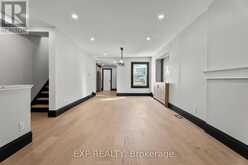 105 ROTHSAY AVENUE | Hamilton Ontario | Slide Image Nine