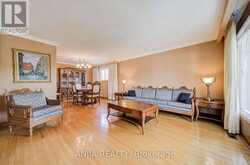 5 BRANTFORD DRIVE | Toronto Ontario | Slide Image Thirteen