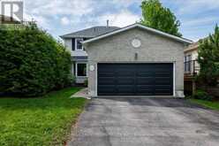 17 KNICELY ROAD | Barrie Ontario | Slide Image Two
