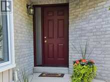 17 KNICELY ROAD | Barrie Ontario | Slide Image Three
