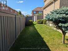32 DEVONSLEIGH DRIVE | Brampton Ontario | Slide Image Thirty-two