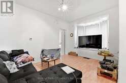 13 USHER STREET | Brantford Ontario | Slide Image Four